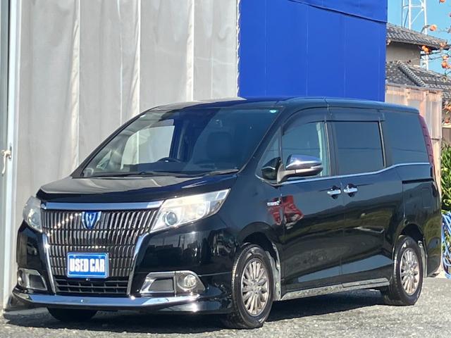 エスクァイア(トヨタ) ハイブリッドＧｉ　モデリスタエアロ　ディスプレイオーディオ　アルパイン１０インチ後席モニター　バックカメラ　両側電動スライドドア　黒合皮レザーシート　ルームミラー型前後ドライブレコーダー　オートクルーズ　禁煙車 中古車画像