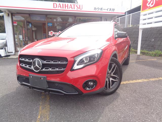 メルセデス・ベンツ ＧＬＡクラス ＧＬＡ２５０　４マチック　ワンオーナー車　禁煙車　ツートンカラー　サンルーフ　パドルシフト　バックカメラ　ＴＶ　ドライブレコーダー　クルーズコントロール　ステアリングリモコン　パワーシート　オートライト