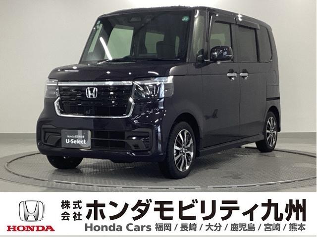 ベースグレード　純正ナビ　フルセグ　リアカメラ　追突被害軽減ブレーキ　ＥＣＯＮ　オートクルーズ　シートヒータ　ＵＳＢ　ＬＥＤライト　ＥＴＣ車載器　セキュリティアラーム　ＡＡＣ　スマートキ－　パワステ　フリーキー