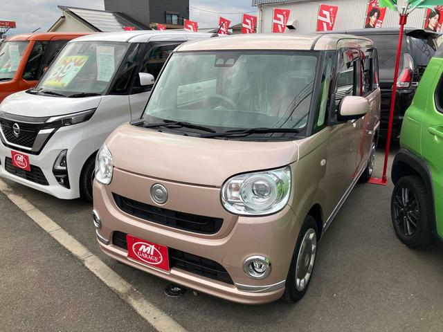 車両周辺をカメラ映像で確認できる機能！全周囲カメラ！ ベンチシート　ＣＶＴ　盗難防止システム　ＡＢＳ　ＥＳＣ　ＣＤ　ＤＶＤ再生