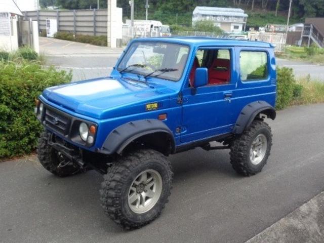 ベースグレード　４ＷＤ　ＡＲＢエアロッカー　ダウンギア　ロールバー　アルミホイール　リフトアップ　エアコン　パワーステアリング