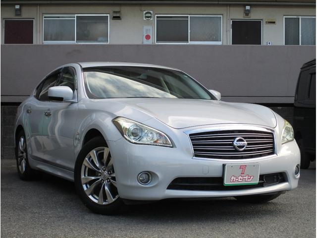 フーガハイブリッド(日産) ベースグレード　ワンオーナー　禁煙車　純正ＨＤＤナビ　フルセグ　バックカメラ　サイドカメラ　アダプティブクルーズコントロール　衝突軽減ブレーキ　ＨＩＤ　パワーシート　シートポジション　フォグランプ　純正ＡＷ１８インチ 中古車画像