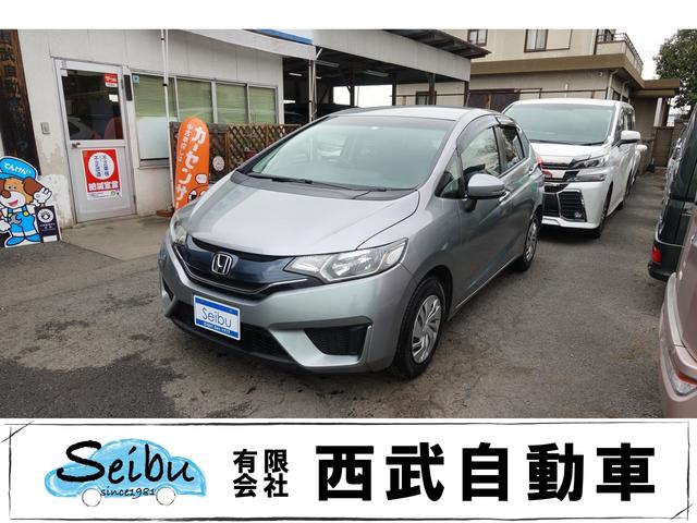 １３Ｇ・Ｆパッケージ　スマートキー　アイドリングストップ　電動格納ミラー　ＭＴ　盗難防止システム　衝突安全ボディ　記録簿　ＡＢＳ　ＥＳＣ　ＣＤ　ミュージックプレイヤー接続可　エアコン　パワーステアリング　パワーウィンドウ