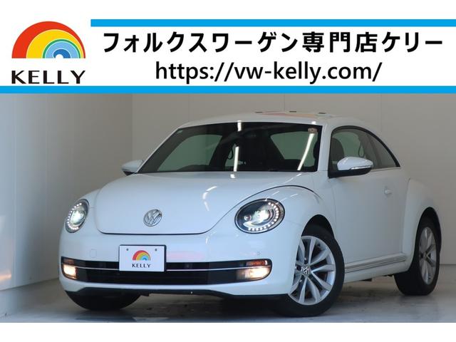 ザ・ビートル デザインレザーパッケージ　黒革シート　純正ナビＴＶ　ドライブレコーダー　パークディスタンスコントロール　シートヒーター　ＥＴＣ　ＨＩＤヘッドランプ　記録簿　スペアキー　禁煙車　１７インチ純正アルミホイール　ステアリングスイッチ（1枚目）