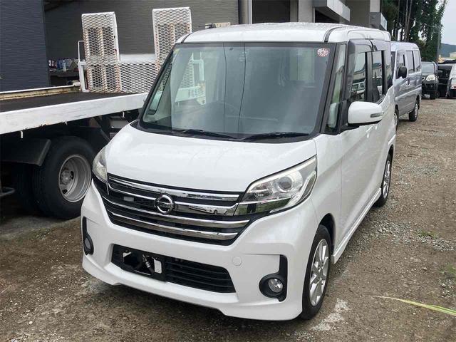 デイズルークス ハイウェイスター　Ｘ　全周囲カメラ　両側スライド・片側電動　ナビ　ＴＶ　ＨＩＤ　スマートキー　アイドリングストップ　電動格納ミラー　ベンチシート　ＣＶＴ　盗難防止システム　ＡＢＳ　ＣＤ　ＤＶＤ再生　ＵＳＢ（1枚目）