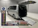 トヨタ ヴォクシー 　福祉車両・電動スロープ・２台積・７人乗・走...