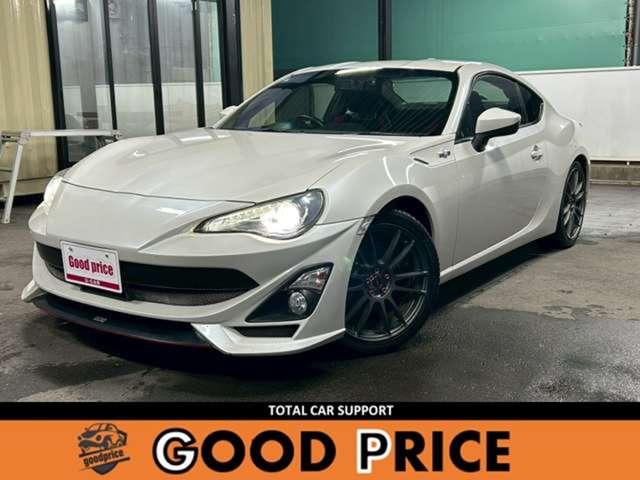 ８６ ＧＴ　ワンオーナー車　６速ＭＴ　ＴＯＭ’Ｓエアロ　ＴＯＭ’Ｓマフラー　ＲＡＹＳ１８インチＡＷ　ＢＬＩＴＺ車高調　クスコタワーバー　ＢＬＩＴＺサクションパイプ　ナビＴＶ　Ｂｌｕｅｔｏｏｔｈ　バックカメラ（1枚目）