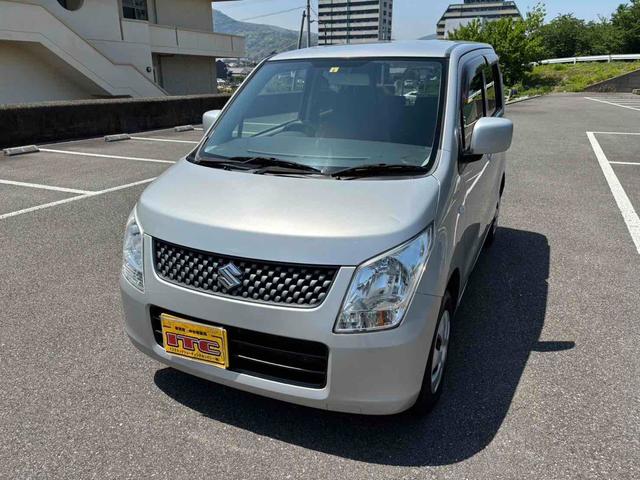 ＦＸ　キーレスエントリー　ベンチシート　ＡＴ　盗難防止システム　ＡＢＳ　ＣＤ　衝突安全ボディ　エアコン　パワーステアリング　パワーウィンドウ