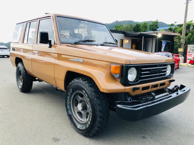 トヨタ ランドクルーザー７０ｌｘ サンルーフ オートマ エアコン パワステ パワーウィンドウ メーター改ざん歴有の中古車 車体価格198万円 1994年式 走行改ざん車キロ 車体色ブラウン 福岡県糸島市末永５６３ １ ｐｌａｔｉｎｕｍ ｘの在庫 グーネット中古車