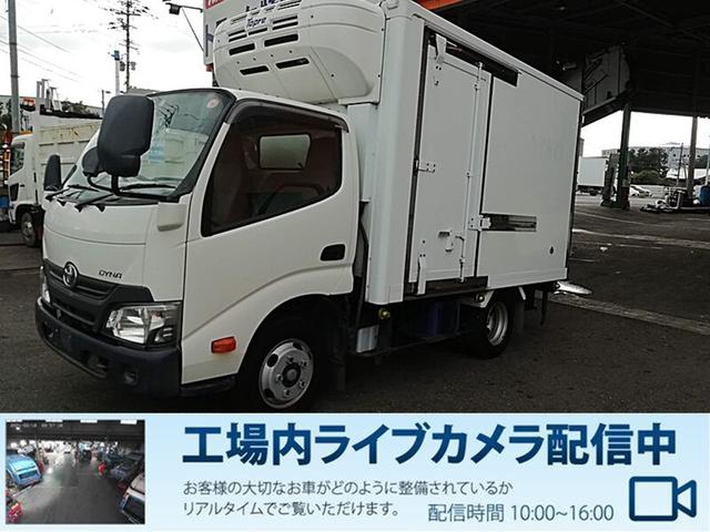 　２ｔ　冷蔵冷凍車　１０尺　サイドドア付　床キーストン　スタンバイ付　外仕様／カラーアルミ　版厚／サイド５０ｍｍリヤ５０ｍｍ　リア扉３枚　サイドドア内寸法／幅８００ｍｍ　高さ１６００ｍｍ　電動格納ミラー