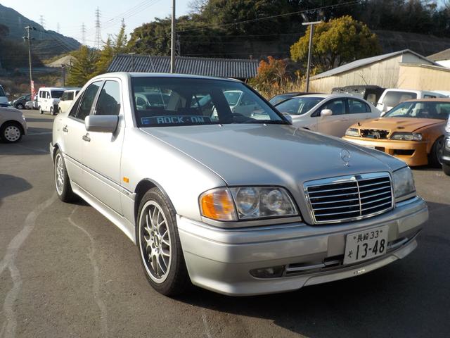 Ｃ２８０スポーツライン　ＡＭＧエアロ　マフラー　ローダウン　パワーシート　車検８年１２月　ＢＢＳアルミ　フルエアロ　ワンオーナー（自社名変あり）左ハンドル
