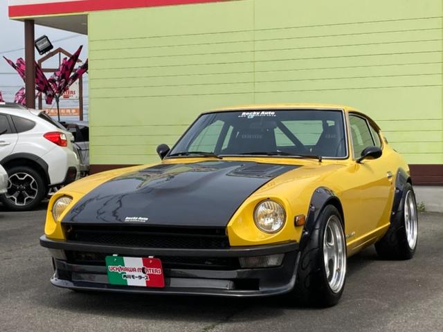 　２４０Ｚ　ＨＬＳ３０改　３．１Ｌ　カーボンボンネット　スポーツキャブ　６連スロットルスポーツインジェクション　８０パイ大径マフラー　ロールゲージ　タワーバー　ワークス１６インチＡＷ