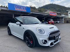 ＭＩＮＩ　ＭＩＮＩ　クーパーＳ　ジョンクーパーワークスＰＫＧ　ＪＣＷ専用ブレンボブレーキシステム　ＪＣＷ１７ＡＷ