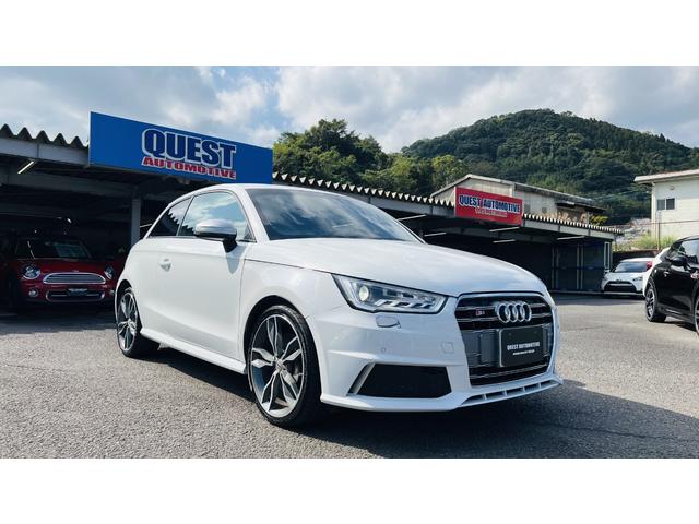 Ｓ１(アウディ) ベースグレード　６ＭＴ／４ＷＤ／グレイシアホワイト／スモークフィルム／バックカメラ／専用１８ＡＷ／前 中古車画像