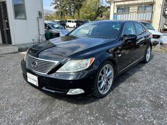 レクサス　ＬＳ　ＬＳ４６０　Ｉパッケージ　サンルーフ　黒革シート