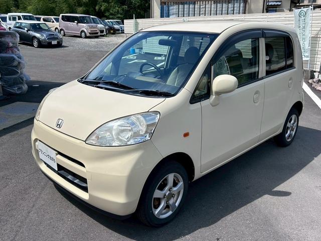 ファインスペシャル　４ＷＤ　禁煙車　走行６０４４１ｋｍ　キーレスエントリー　ＣＤデッキ　アルミホイール