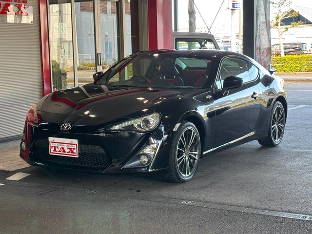 ナビ・ＴＶ・ＣＤ・ＢＴ・Ｂカメラ・ＥＴＣ・ＡＷ パドルシフ・シートヒーター・ＨＩＤ・スマートキー・ドラレコ