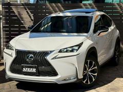 NX NX200t Fスポーツ 開閉サンルーム 赤革シート 純正エアロ 純正AW スマートキー 純正マット 3眼LEDライト 中古車画像