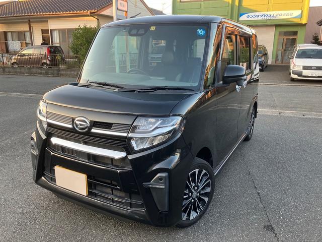 カスタムＲＳ　ターボ　４ＷＤ　両側パワースライドドア　メモリーナビ　フルセグＴＶ　全方位カメラ　ＥＴＣ　１５ＡＷ　ＬＥＤヘッドライト　オートライト　オートハイビーム　スマートアシスト　スマートキー２個