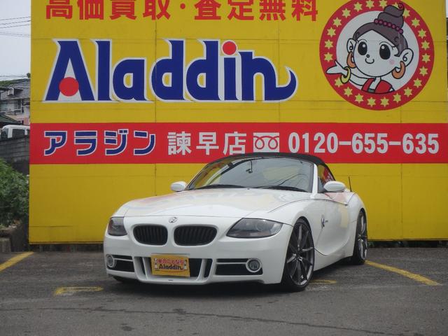 ＢＭＷ Ｚ４ ロードスター２．５ｉ　キーレス　社外ナビ　ＴＶ　１９インチアルミホイール　ＥＴＣ　ローダウン　社外マフラー　電動オープン　走行距離７７６００ｋｍ　修復歴無し