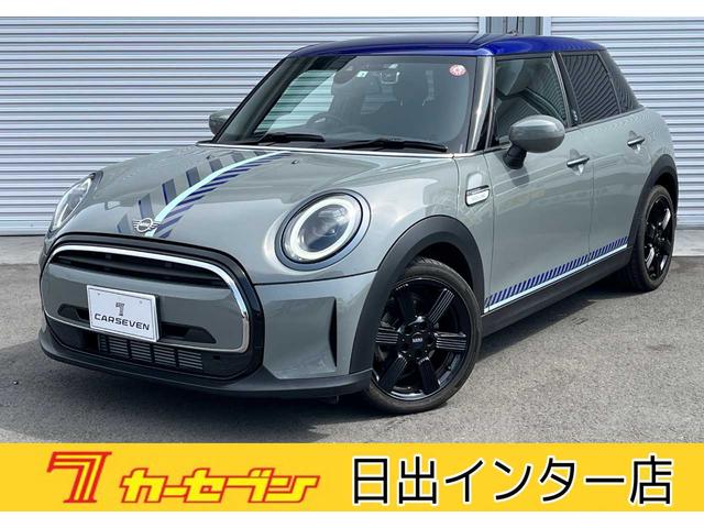 ＭＩＮＩ ＭＩＮＩ クーパーＤ　ブリック・レーン・エディション　３００台限定車　純正ナビ　Ｂｌｕｅｔｏｏｔｈ　バックカメラ　禁煙車　ＥＴＣ　ドラレコ