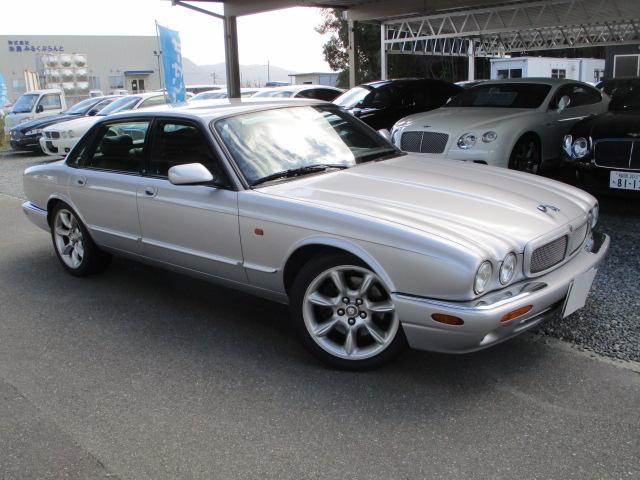 ジャガー ＸＪ ＸＪＲ　４．０スーパーチャージドＶ８