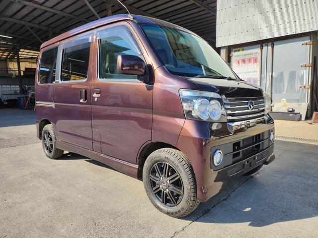 アトレーワゴン(ダイハツ) 　オートマチック／４ＷＤ／ターボ／パワーウィンドウ／エアコン／パワステ／エアバッグ装備／イージークローザー（左側のみ）／フォグランプ／キーレスエントリー 中古車画像