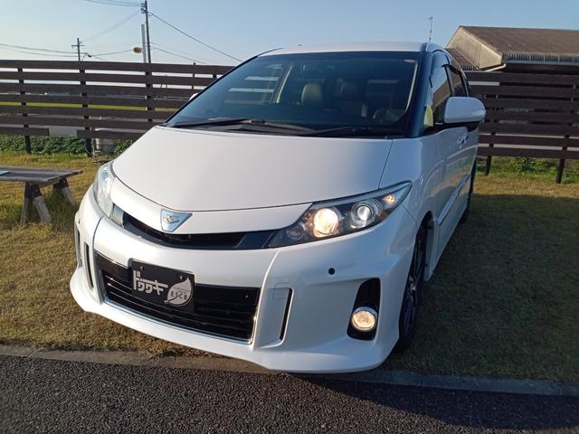 エスティマ(トヨタ) アエラス　プレミアムエディション　ＥＴＣ　バックカメラ　ナビ　ＴＶ　オートクルーズコントロール　両側電動スライドドア　ＨＩＤ　スマートキー　電動格納ミラー　後席モニター　パワーシート　オットマン　ＣＶＴ　アルミホイール　ＣＤ 中古車画像