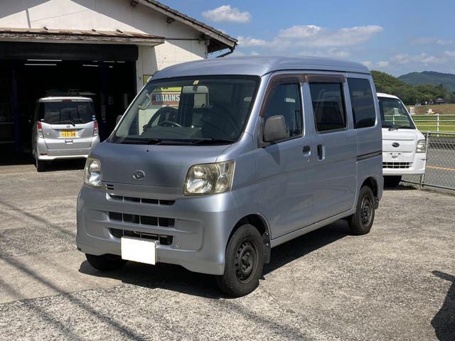 ＤＸ　両側スライドドア　キーレスエントリー　オートマチック（ＡＴ）　ＣＤ再生　エアコン　パワーウィンドウ　運転席エアバッグ　助手席エアバッグ