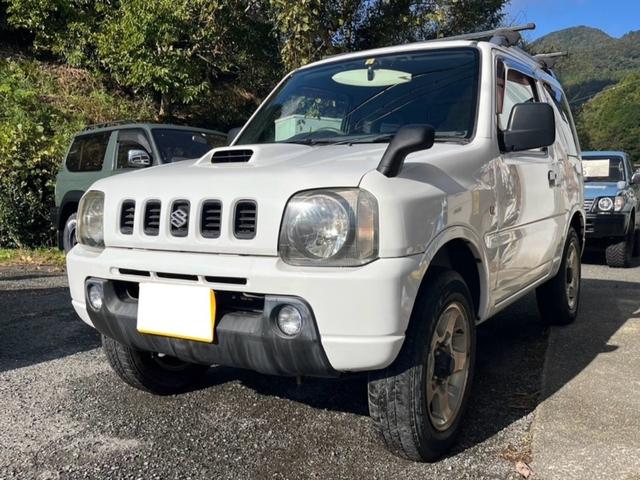 ４ＷＤ　ＨＤＤナビ　ＤＶＤ再生　キーレスエントリー 背面タイヤ　ハードカバー付　純正アルミホイール　オートマ車