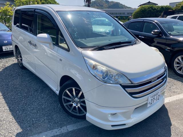 ステップワゴン ホンダ ４ナンバー２人乗４５０キロ積載 フローリングフロア 無限エアロ 無限ホイール ムーンルーフ トランポ 車中泊 バックカメラ 福岡県 ４ナンバー２人乗４５０キロ積載 フローリングフロア 無限エアロ 無限ホイール ムーンルーフ トランポ 車中泊