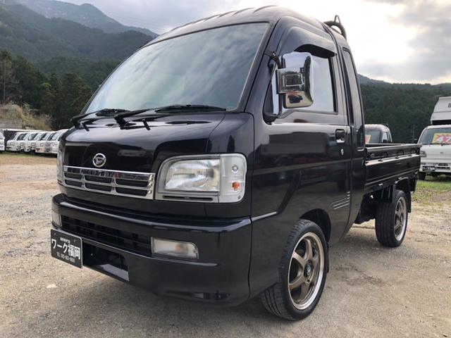 ジャンボ　４ＷＤ　軽トラック　ＡＴ　ナビ　バックカメラ　アルミホイール　エアコン　パワーウィンドウ　ＣＤ　令和２年５月に８６，５００キロの中古エンジンに載せ替え済み　オルタネーター交換済み　タイミングベルト交換