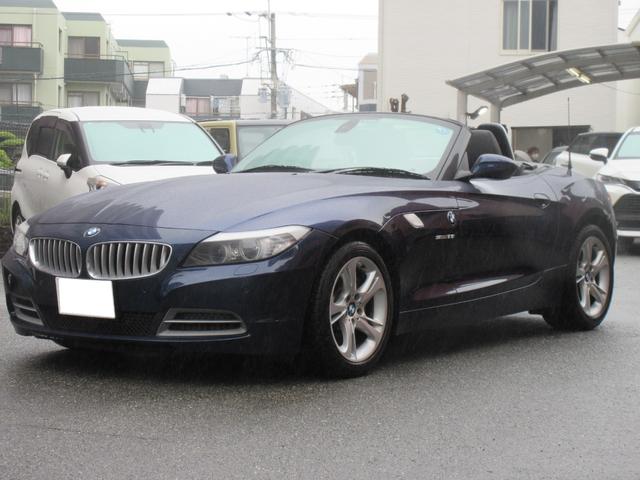 ＢＭＷ Ｚ４ ｓＤｒｉｖｅ３５ｉ　オープンカー　ナビ　ＴＶ　クリアランスソナー　オートクルーズコントロール　オートライト　ＨＩＤ　ＡＴ　キーレスエントリー　シートヒーター　アルミホイール　盗難防止システム　ＡＢＳ　ＣＤ　ＤＶＤ再生