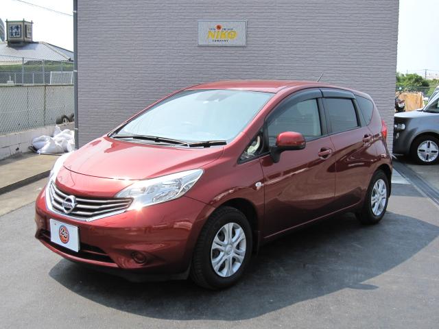 日産 ノートｘ エマージェンシーブレーキパッケージ ワンオーナー ２ｗｄ メモリーナビ フルセグ ｂｌｕｅｔｏｏｔｈ接続 ｉｐｈｏｎｅ ｉｐａｄ接続 ミュージックストッカー ｃｄ インテリジェントキー ｕｖカットガラス プライバシーガラスの中古車 車体価格