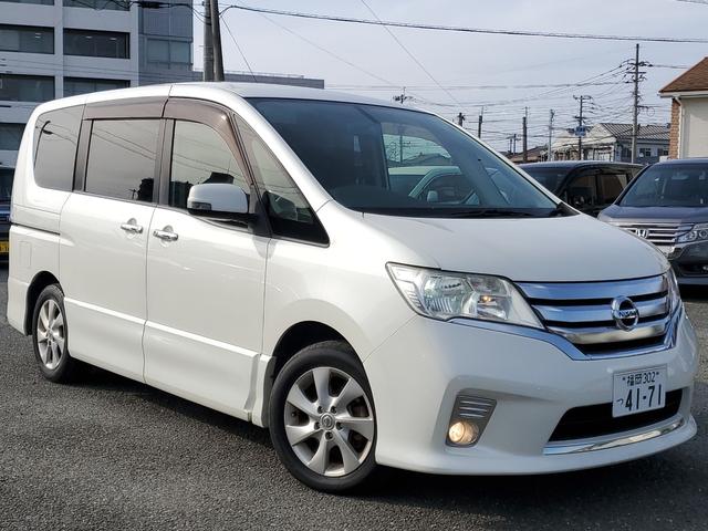 日産 セレナ ハイウェイスター　Ｖセレクション　ＥＴＣ　バックカメラ　ナビ　ＴＶ　オートクルーズコントロール　両側電動スライドドア　オートライト　スマートキー　アイドリングストップ　電動格納ミラー　後席モニター　３列シート　フルフラット