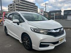 シャトル ハイブリッド アルミホイール スマートキー AT 盗難防止システム 衝突安全ボディ ABS ESC CD ミュージックプレイヤー接続可 エアコン パワーステアリング パワーウィンドウ 中古車画像