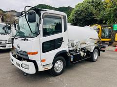 ＵＤトラックス　コンドル　　散水車　走行１３０００ｋｍ　積載可能量３７００ｋｇ