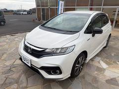 フィットハイブリッド Sパッケージ ハイブリッド バックカメラ ナビ TV オートクルーズコントロール 衝突被害軽減システム LEDヘッドランプ スマートキー アイドリングストップ 電動格納ミラー AT 盗難防止システム 衝突安全ボディ 中古車画像