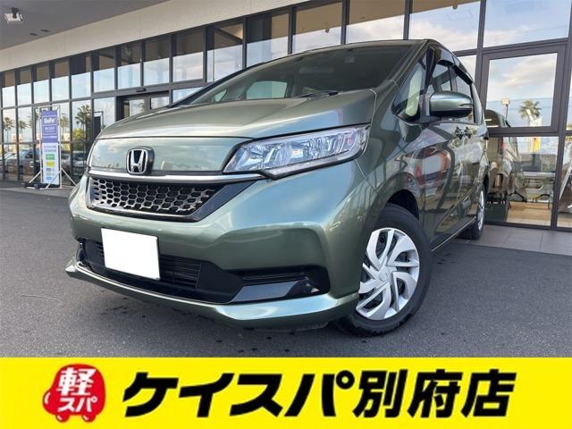 安全装備充実！衝突被害軽減システム付！ アイドリングストップ　電動格納ミラー　３列シート　ＣＶＴ　ＣＤ　ＵＳＢ