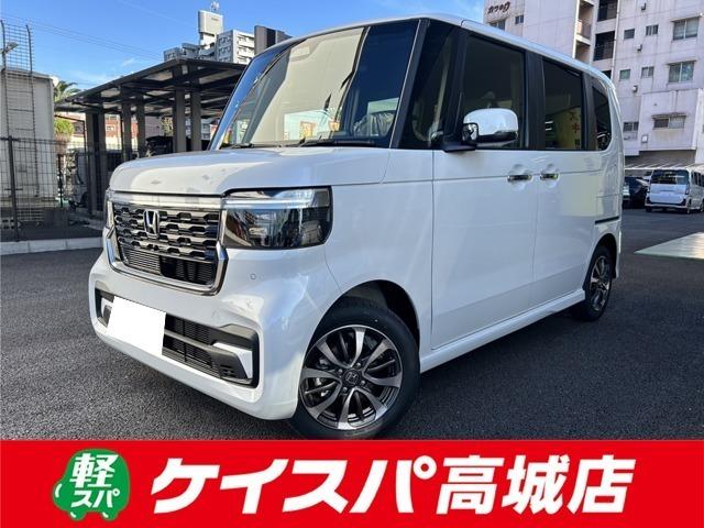 ベースグレード　バックカメラ　両側スライド・片側電動　クリアランスソナー　オートクルーズコントロール　レーンアシスト　衝突被害軽減システム　オートライト　ＬＥＤヘッドランプ　スマートキー　アイドリングストップ