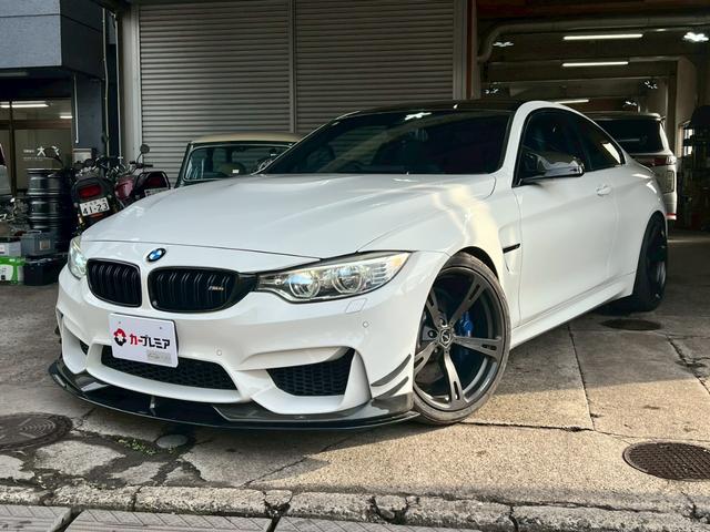M4(BMW) M4クーペ M4クーペ ACシュニッツァーコンプリートカー 20インチ カーボンフロントフリッパー アンダースポイラー フロントサイドウィングカナード カーボンリアディフューザー デュアルツインマフラー 中古車画像