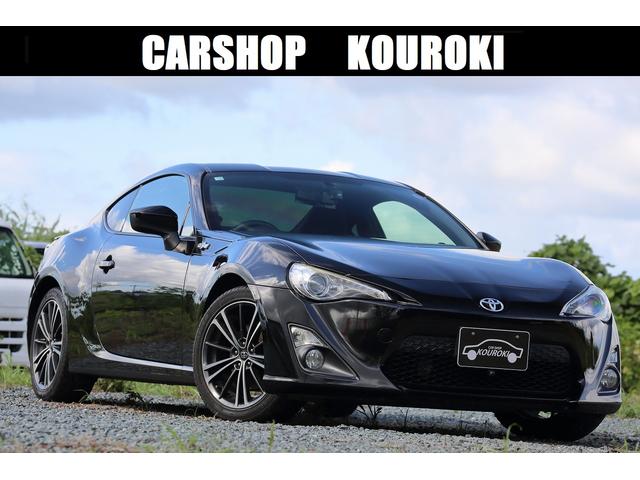 ８６ ＧＴ　６速マニュアル　純正ナビ　フルセグＴＶ　バックカメラ　フロントカメラ　モデリスタトランクスポイラー　オートエアコン　オートリトラクトミラー　スマートキー（1枚目）