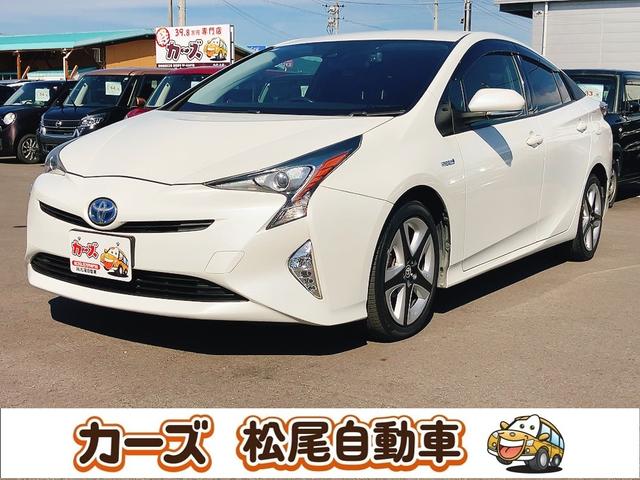 後方確認をサポート!バックカメラ付き! スマートキー 電動格納ミラー 盗難防止システム 革シート CD ABS