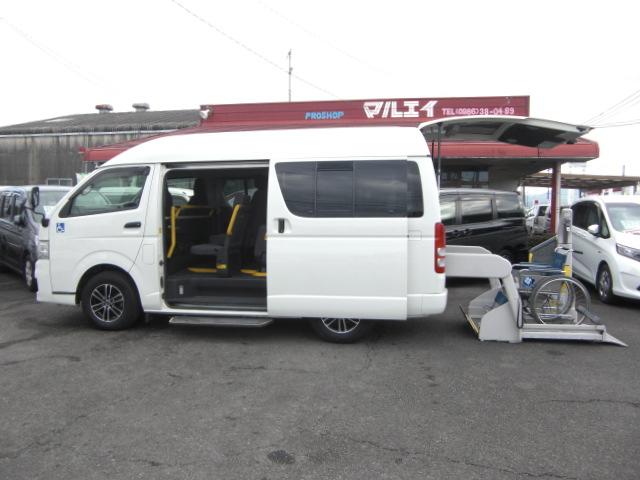 中古車 トヨタ ハイエースバン 車いす仕様車ｂタイプ車いす２基 ストレッチャー固定 福祉車両中古車販売実績 2020 03 26 オートピア２１ 都城店 福祉車輌コーナー 株式会社マルエイ自動車 中古車なら グーネット中古車