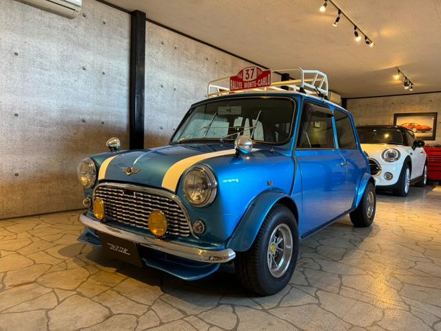 ＭＩＮＩ （1枚目）