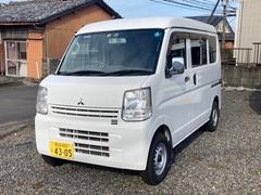 三菱　ミニキャブバン　　５速マニュアル　４ＷＤ　エアコン