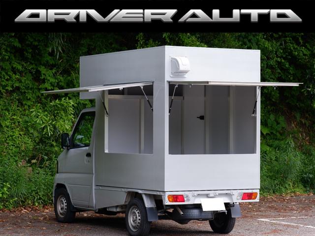 　キッチンカー　移動販売車　フードトラック　オートマ　跳ね上げ扉　エアコン　フィアットグレー　加工車　８ナンバー登録　換気扇　アルミ製