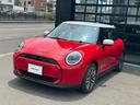 ＭＩＮＩ ＭＩＮＩ クーパーＥ　エッセンシャル・トリム　ドライブ...