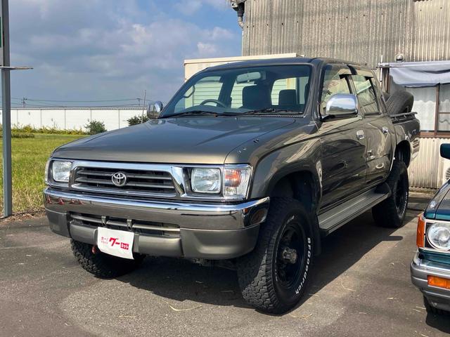 ハイラックススポーツピック(トヨタ) 　４ＷＤ　ピックアップトラック　５速マニュアル　５人乗り　エアコン　パワーウィンドウ　運転席エアバッグ 中古車画像