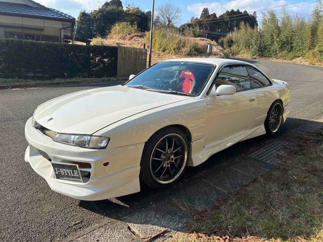Ｋ’ｓ　エアロＳＥ　ＥＴＣ　５速マニュアル車　社外アルミホイール　衝突安全ボディ　ＡＢＳ　エアコン　パワーステアリング　パワーウィンドウ